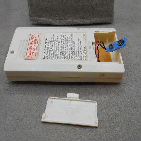1978 Electronic Basketball Handheld Game Mattel Vintage Works READ - Picture 8 of 8